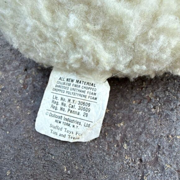 Vintage Dollcraft industries lamb sheep stuffed animal plush wind up musical - Picture 4 of 10